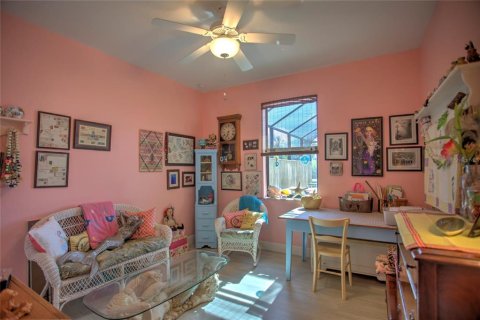 House in Port Charlotte, Florida 3 bedrooms, 160.16 sq.m. № 2419802 - photo 15