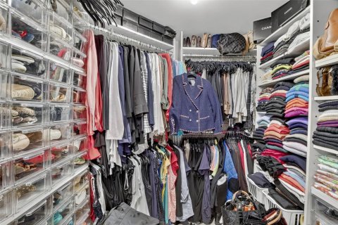 Condo in Aventura, Florida, 2 bedrooms  № 1948985 - photo 23