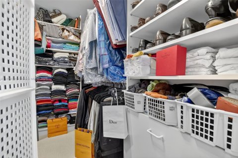 Condo in Aventura, Florida, 2 bedrooms  № 1948985 - photo 22