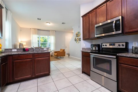 Casa en venta en Winter Garden, Florida, 4 dormitorios, 191.38 m2 № 2137352 - foto 3