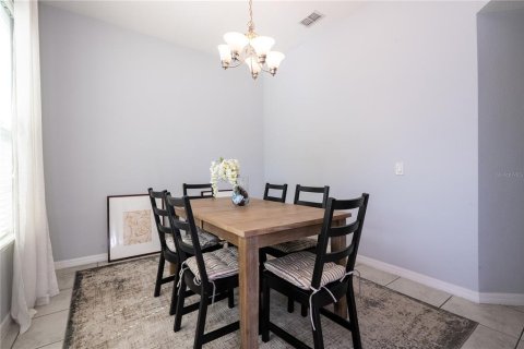 Casa en venta en Winter Garden, Florida, 4 dormitorios, 191.38 m2 № 2137352 - foto 11
