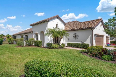 House in Englewood, Florida 3 bedrooms, 171.4 sq.m. № 1909826 - photo 3