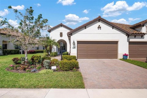 House in Englewood, Florida 3 bedrooms, 171.4 sq.m. № 1909826 - photo 1