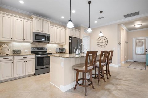 House in Englewood, Florida 3 bedrooms, 171.4 sq.m. № 1909826 - photo 9