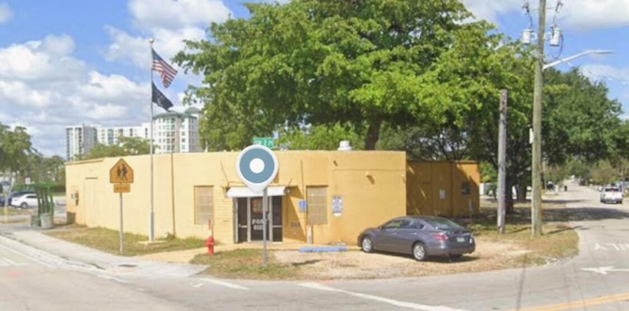 Immobilier commercial à Pompano Beach, Floride № 2176952