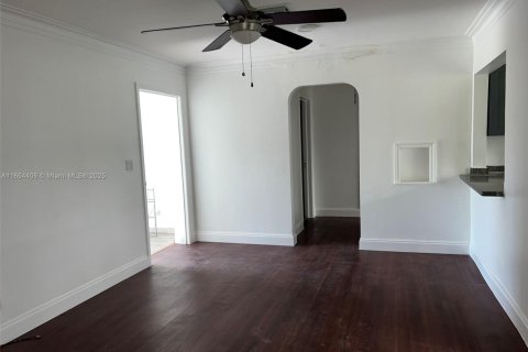 Villa ou maison à vendre à Hollywood, Floride: 4 chambres, 120.12 m2 № 1979204 - photo 6