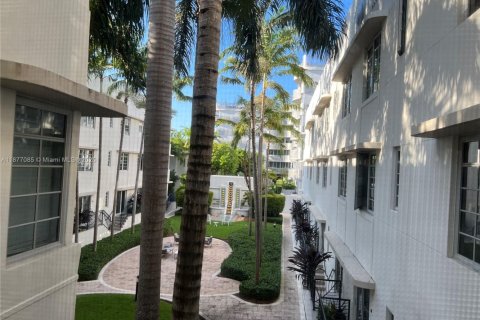 Condominio en alquiler en Miami Beach, Florida, 2 dormitorios, 94.76 m2 № 1927899 - foto 22