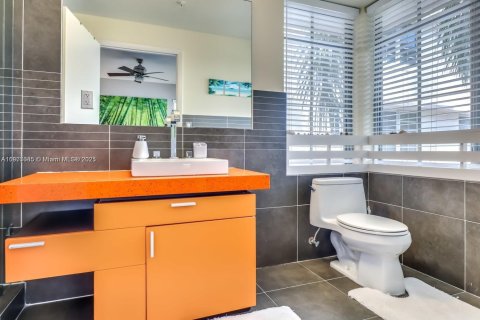 Condominio en alquiler en Miami Beach, Florida, 2 dormitorios, 94.76 m2 № 1927899 - foto 14