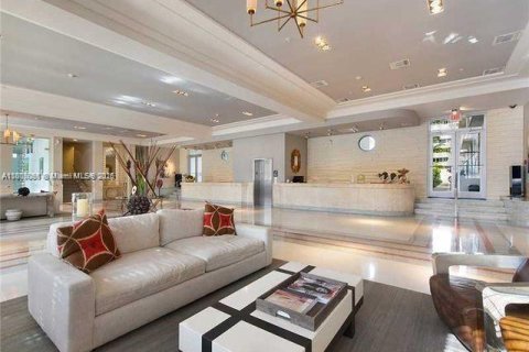 Condominio en alquiler en Miami Beach, Florida, 2 dormitorios, 94.76 m2 № 1927899 - foto 3