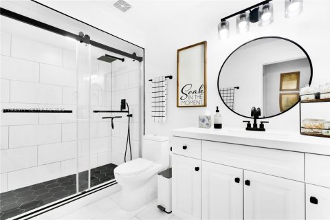 Купить виллу или дом в Катлер-Бей, Флорида 3 спальни, 156.54м2, № 2043393 - фото 27