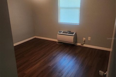 Appartement à louer à Tampa, Floride: 1 chambre, 52.4 m2 № 2388998 - photo 4
