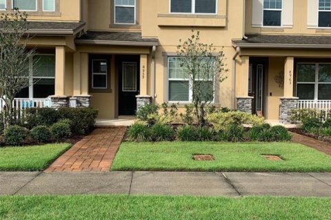 Townhouse in Orlando, Florida 3 bedrooms, 156.73 sq.m. № 1844846 - photo 1