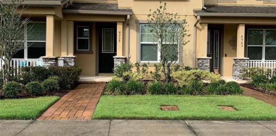 Townhouse in Orlando, Florida 3 bedrooms, 156.73 sq.m. № 1844846