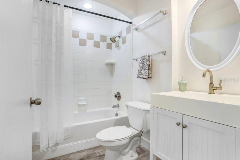 Copropriété à vendre à Tampa, Floride: 4 chambres, 160.16 m2 № 1914645 - photo 16