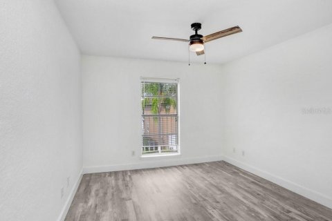 Copropriété à vendre à Tampa, Floride: 4 chambres, 160.16 m2 № 1914645 - photo 17