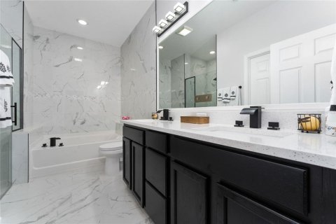 Townhouse in Kissimmee, Florida 3 bedrooms, 157 sq.m. № 1876072 - photo 17