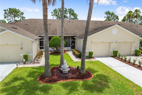 Townhouse in Kissimmee, Florida 2 bedrooms, 121.33 sq.m. № 2197697 - photo 10