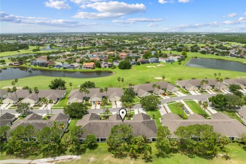Townhouse in Kissimmee, Florida 2 bedrooms, 121.33 sq.m. № 2197697 - photo 9