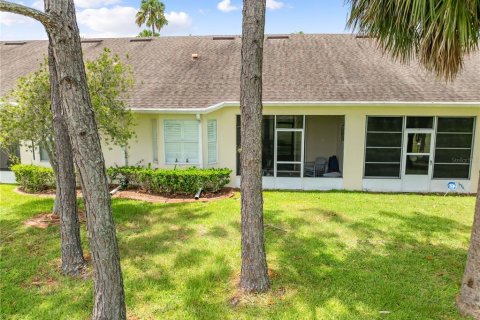 Townhouse in Kissimmee, Florida 2 bedrooms, 121.33 sq.m. № 2197697 - photo 11