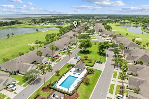 Townhouse in Kissimmee, Florida 2 bedrooms, 121.33 sq.m. № 2197697 - photo 6