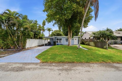 House in Pompano Beach, Florida 2 bedrooms, 88.72 sq.m. № 2189679 - photo 22
