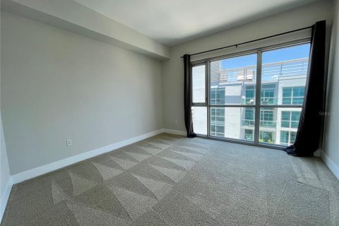 Condo in Tampa, Florida, 2 bedrooms  № 2156569 - photo 16