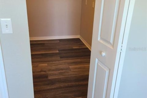 Condominio en alquiler en Lakewood Ranch, Florida, 2 dormitorios, 109.72 m2 № 1899675 - foto 18