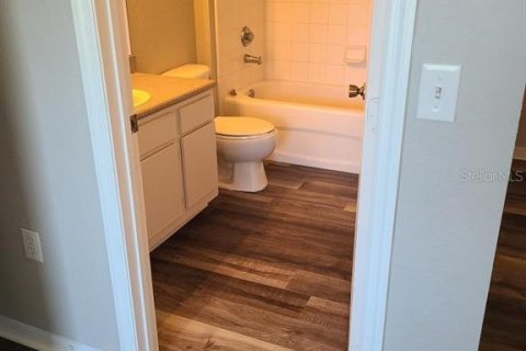 Condominio en alquiler en Lakewood Ranch, Florida, 2 dormitorios, 109.72 m2 № 1899675 - foto 4