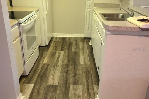 Condominio en alquiler en Lakewood Ranch, Florida, 2 dormitorios, 109.72 m2 № 1899675 - foto 2
