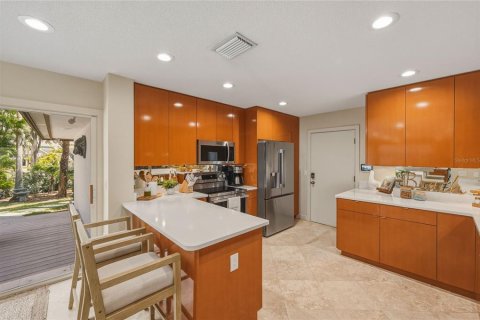 Villa ou maison à louer à Holmes Beach, Floride: 3 chambres, 231.23 m2 № 2389225 - photo 4
