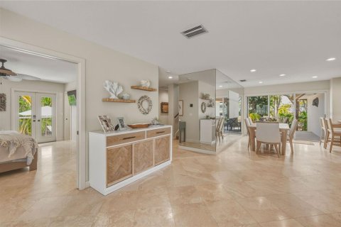 Villa ou maison à louer à Holmes Beach, Floride: 3 chambres, 231.23 m2 № 2389225 - photo 28