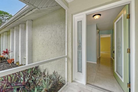 Villa ou maison à vendre à Sarasota, Floride: 3 chambres, 169.27 m2 № 2427195 - photo 9