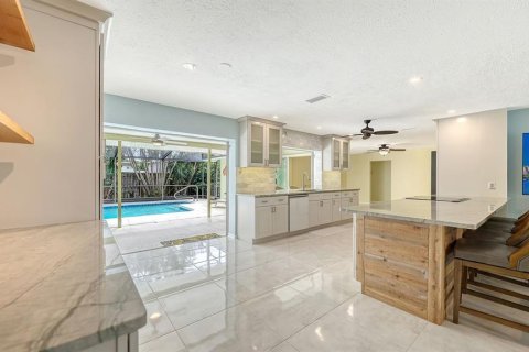 Villa ou maison à vendre à Sarasota, Floride: 3 chambres, 169.27 m2 № 2427195 - photo 24