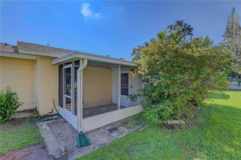 House in Dunedin, Florida 1 bedroom, 63.27 sq.m. № 1912947 - photo 19