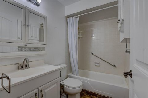 House in Dunedin, Florida 1 bedroom, 63.27 sq.m. № 1912947 - photo 14