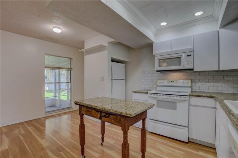 House in Dunedin, Florida 1 bedroom, 63.27 sq.m. № 1912947 - photo 4