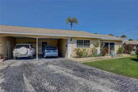 House in Dunedin, Florida 1 bedroom, 63.27 sq.m. № 1912947 - photo 1