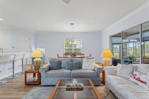 House in Weeki Wachee, Florida 3 bedrooms, 160.91 sq.m. № 2213231 - photo 17