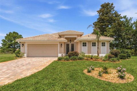Villa ou maison à Weeki Wachee, Floride 3 chambres, 160.91 m2 № 2213231