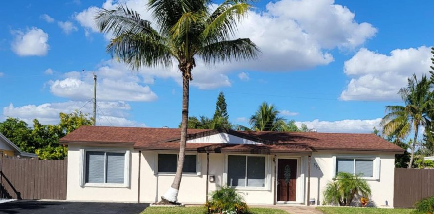 Villa ou maison à Deerfield Beach, Floride 4 chambres, 125.42 m2 № 2387916