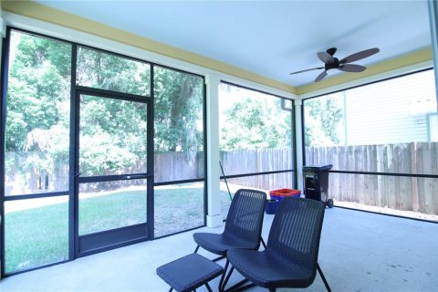 Villa ou maison à louer à Gainesville, Floride: 3 chambres, 164.44 m2 № 2107490 - photo 15