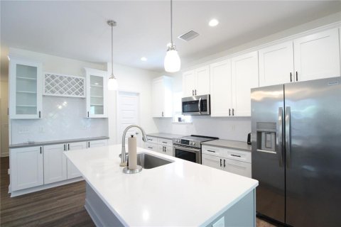 Villa ou maison à louer à Gainesville, Floride: 3 chambres, 164.44 m2 № 2107490 - photo 7