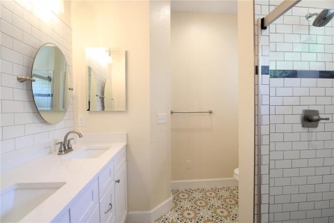 Villa ou maison à louer à Gainesville, Floride: 3 chambres, 164.44 m2 № 2107490 - photo 18