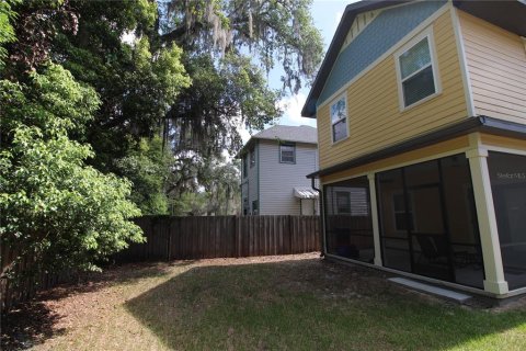 Villa ou maison à louer à Gainesville, Floride: 3 chambres, 164.44 m2 № 2107490 - photo 25