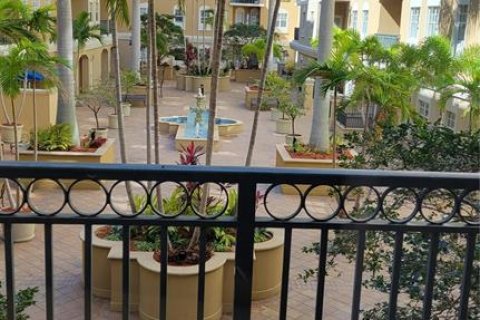 Condominio en alquiler en Sarasota, Florida, 2 dormitorios, 97.64 m2 № 1580341 - foto 27