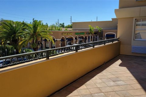 Condominio en alquiler en Sarasota, Florida, 2 dormitorios, 97.64 m2 № 1580341 - foto 19