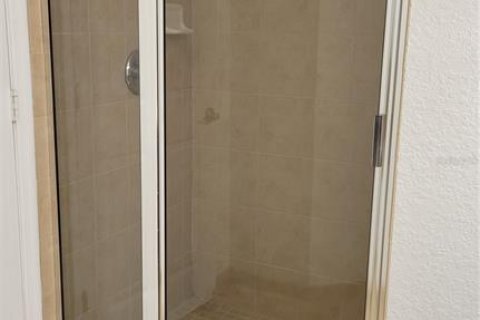 Condominio en alquiler en Sarasota, Florida, 2 dormitorios, 97.64 m2 № 1580341 - foto 13