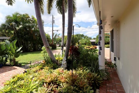 Villa ou maison à vendre à Wilton Manors, Floride: 4 chambres, 166.3 m2 № 2394764 - photo 5