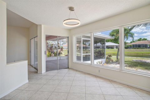 House in Sun City Center, Florida 2 bedrooms, 163.97 sq.m. № 1858010 - photo 18