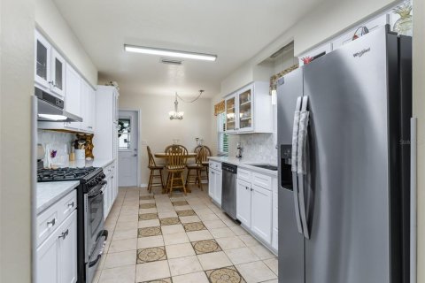 Villa ou maison à vendre à Leesburg, Floride: 2 chambres, 142.33 m2 № 2218241 - photo 11
